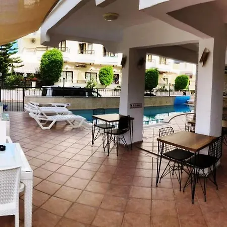 Christina Hotel apartamentowy Alanya