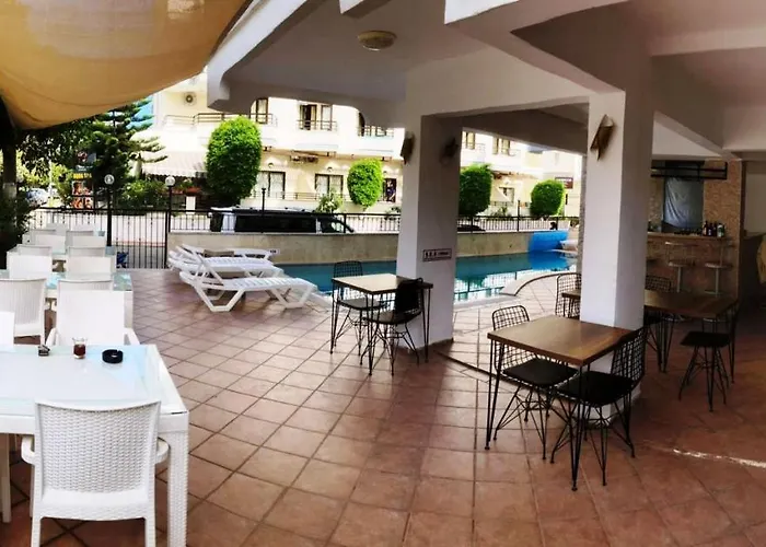 Christina Lägenhetshotell Alanya